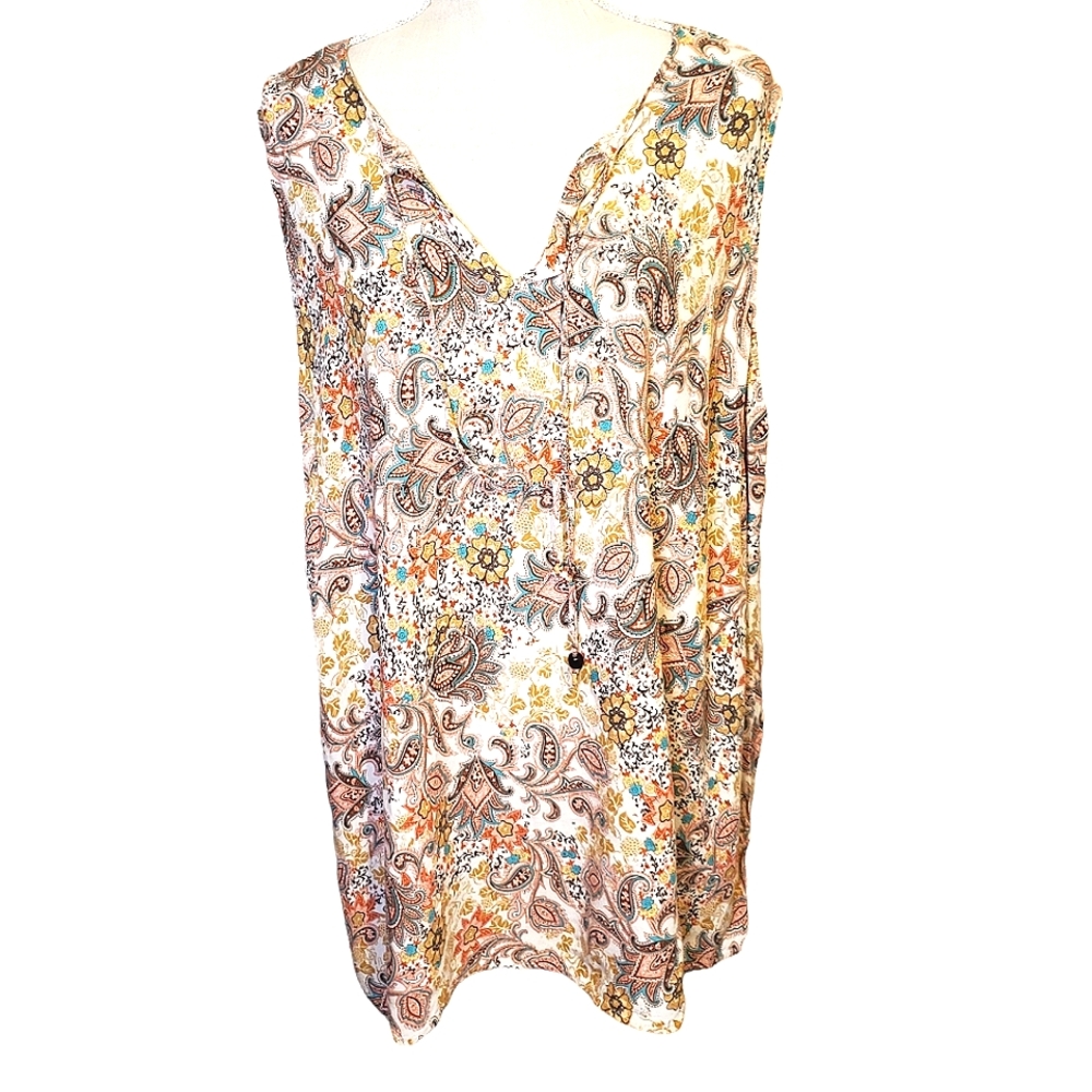 ADRIENNE VITTADINI | Women's multi-color paisley floral print blouse. Size 3X.